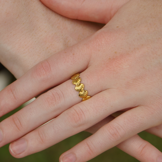 Nerina Ring in Gold