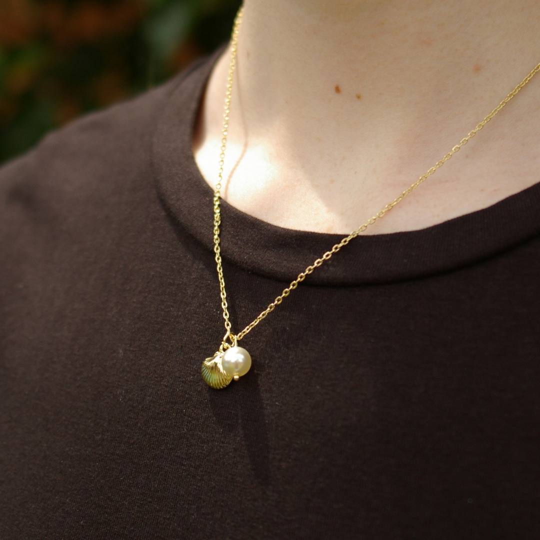 Nerina Necklace in Gold