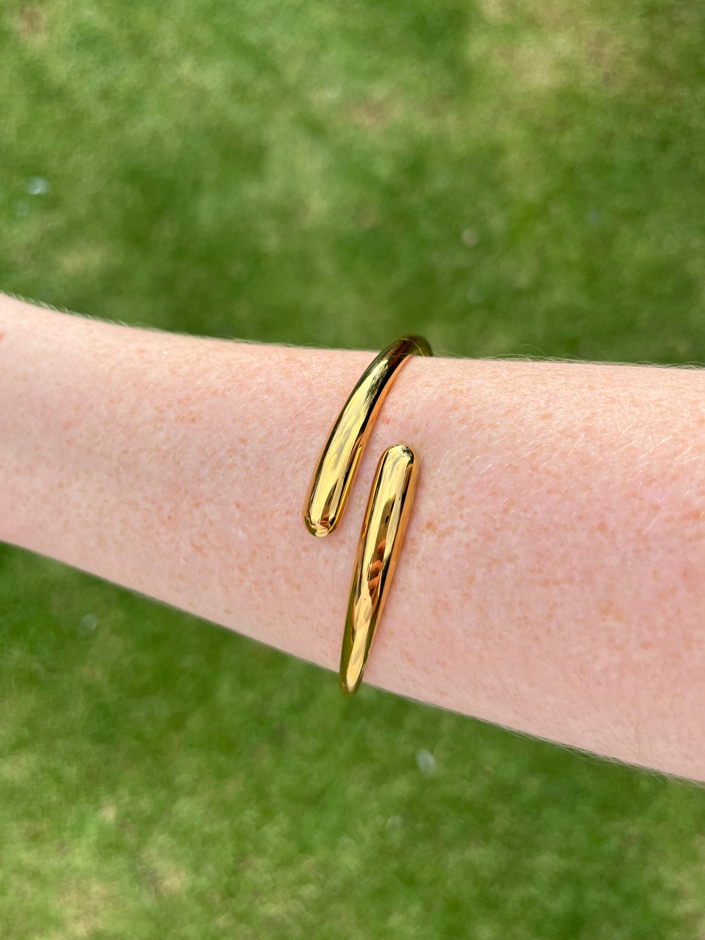 Muse Cuff Bangle in Gold