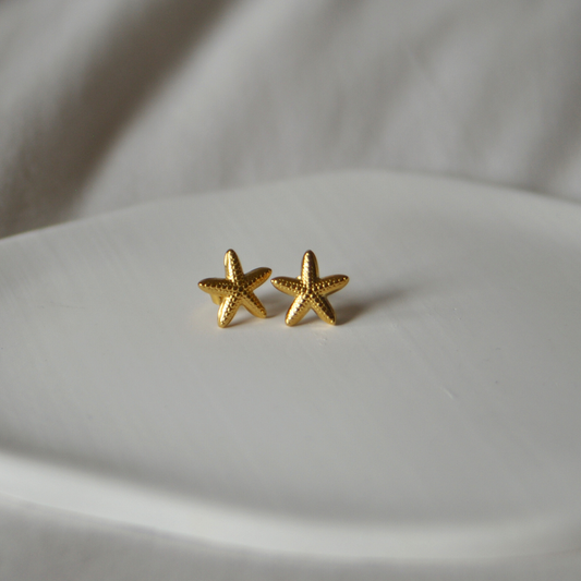 Stella Earrings in Gold