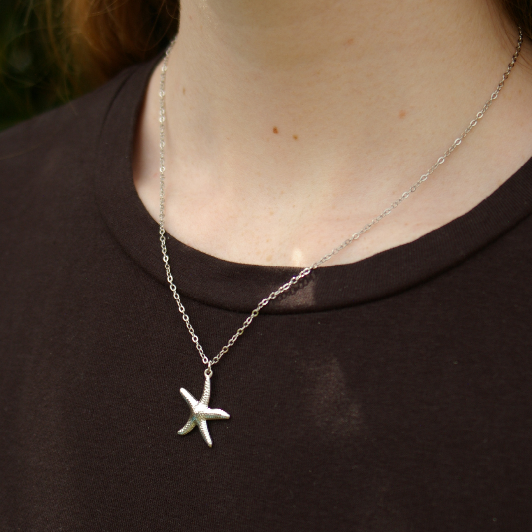 Stella Necklace in Silver