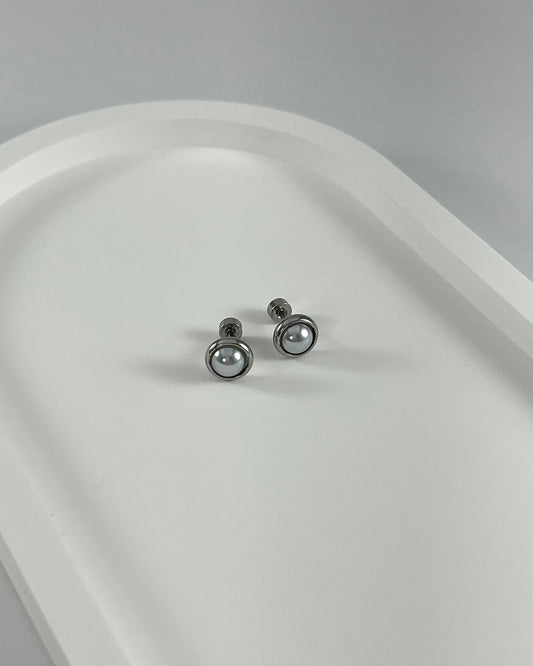 Ellie Earrings in Silver