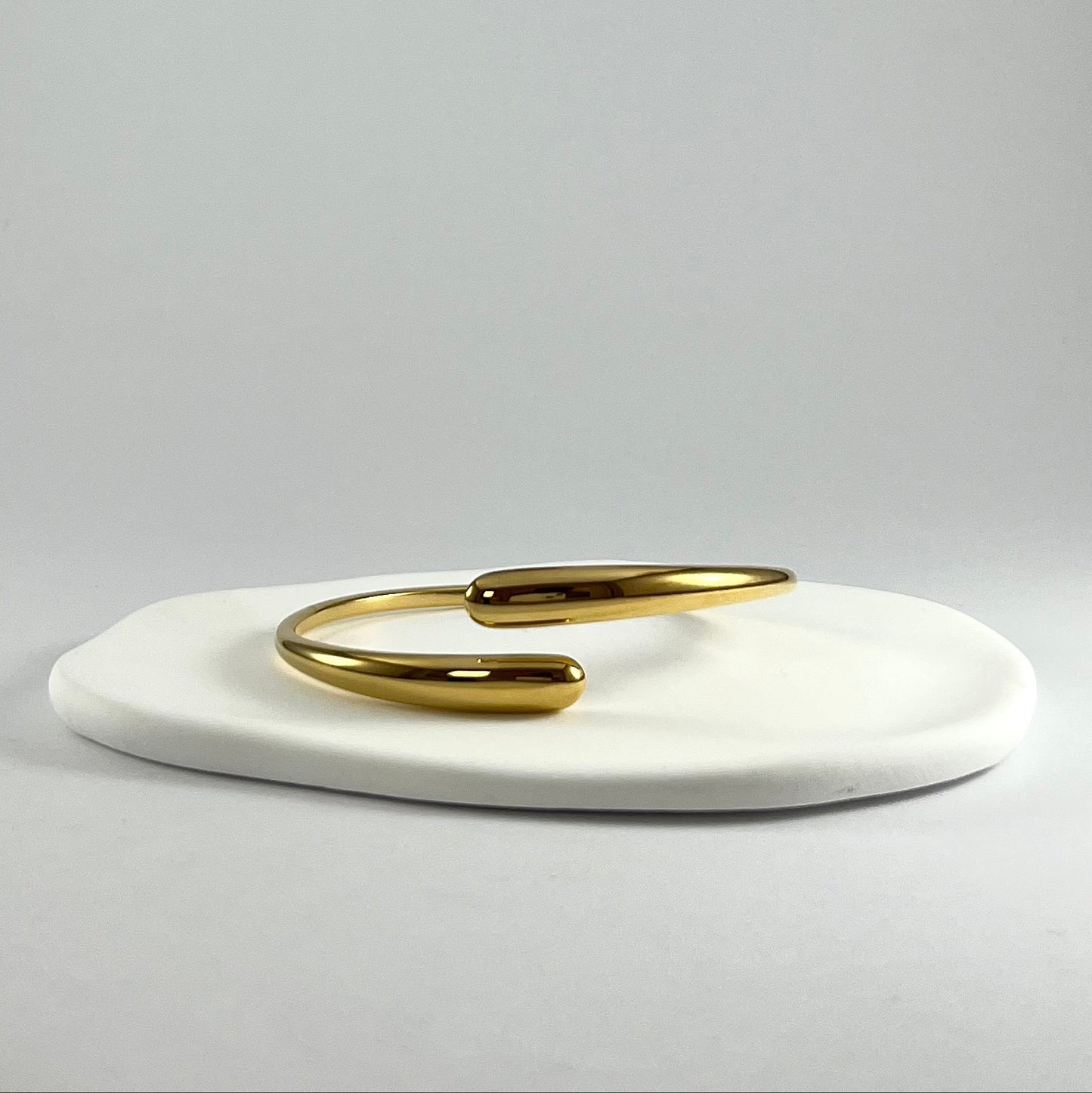 Muse Cuff Bangle in Gold