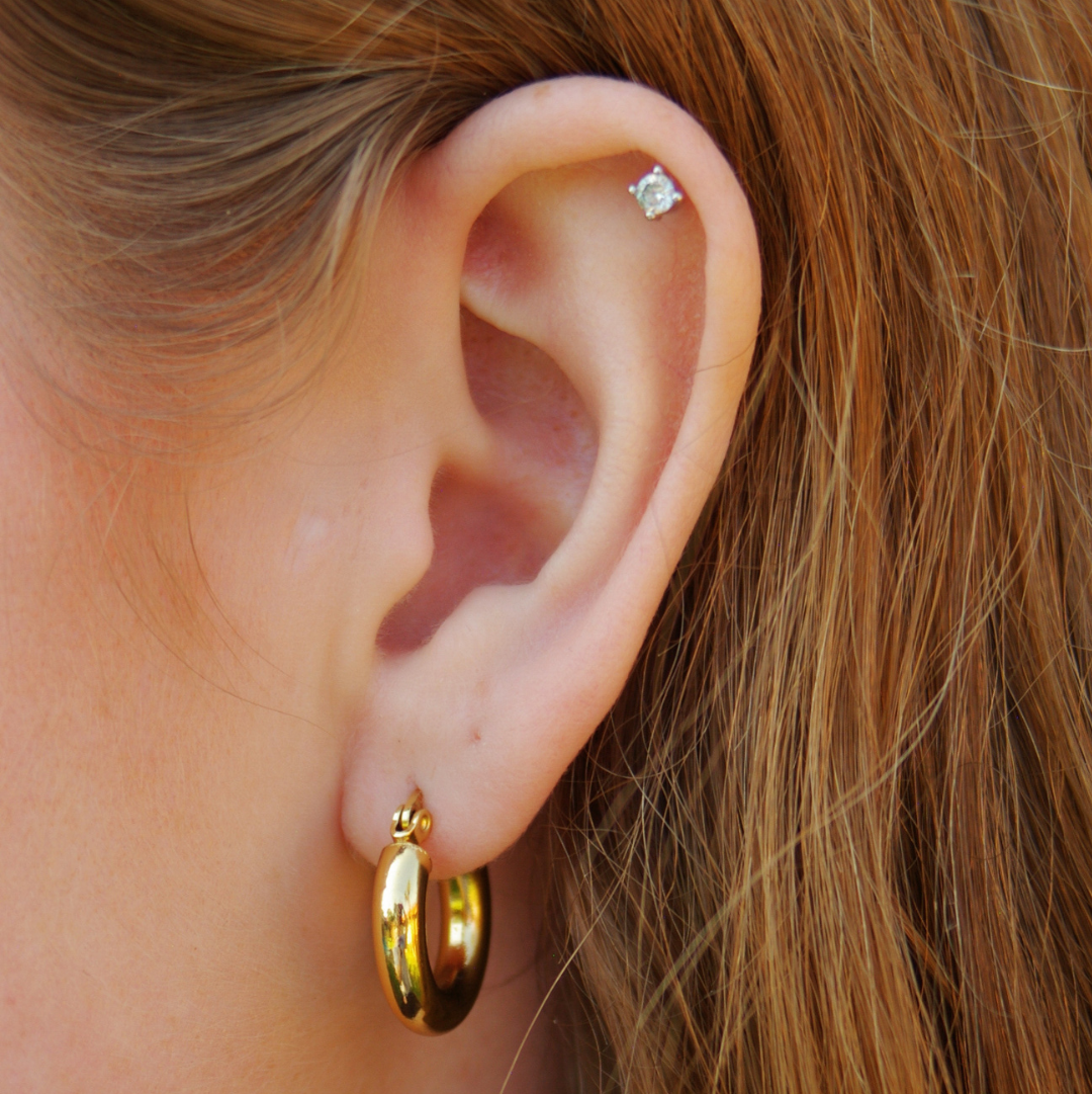 Essential Hoop Earrings in Gold